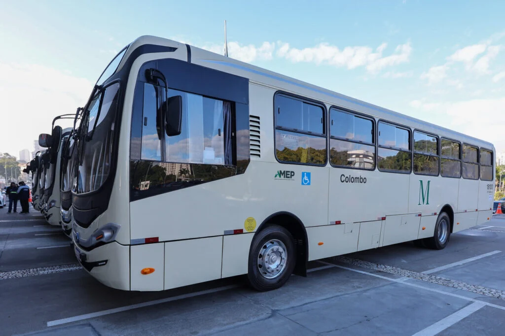 Transporte metropolitano