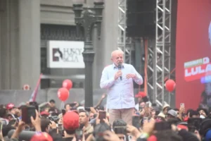 lula em curitiba