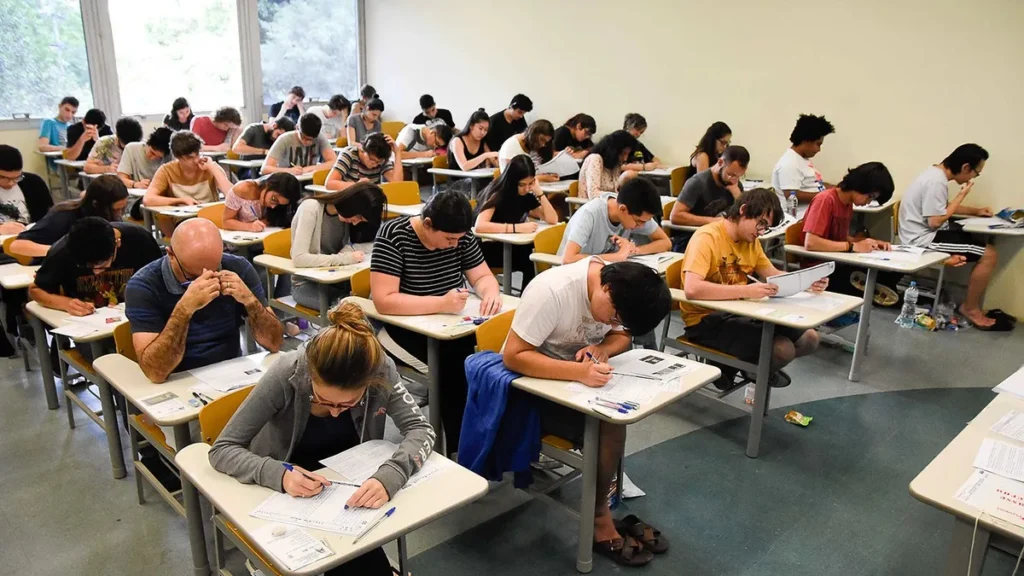concurso público